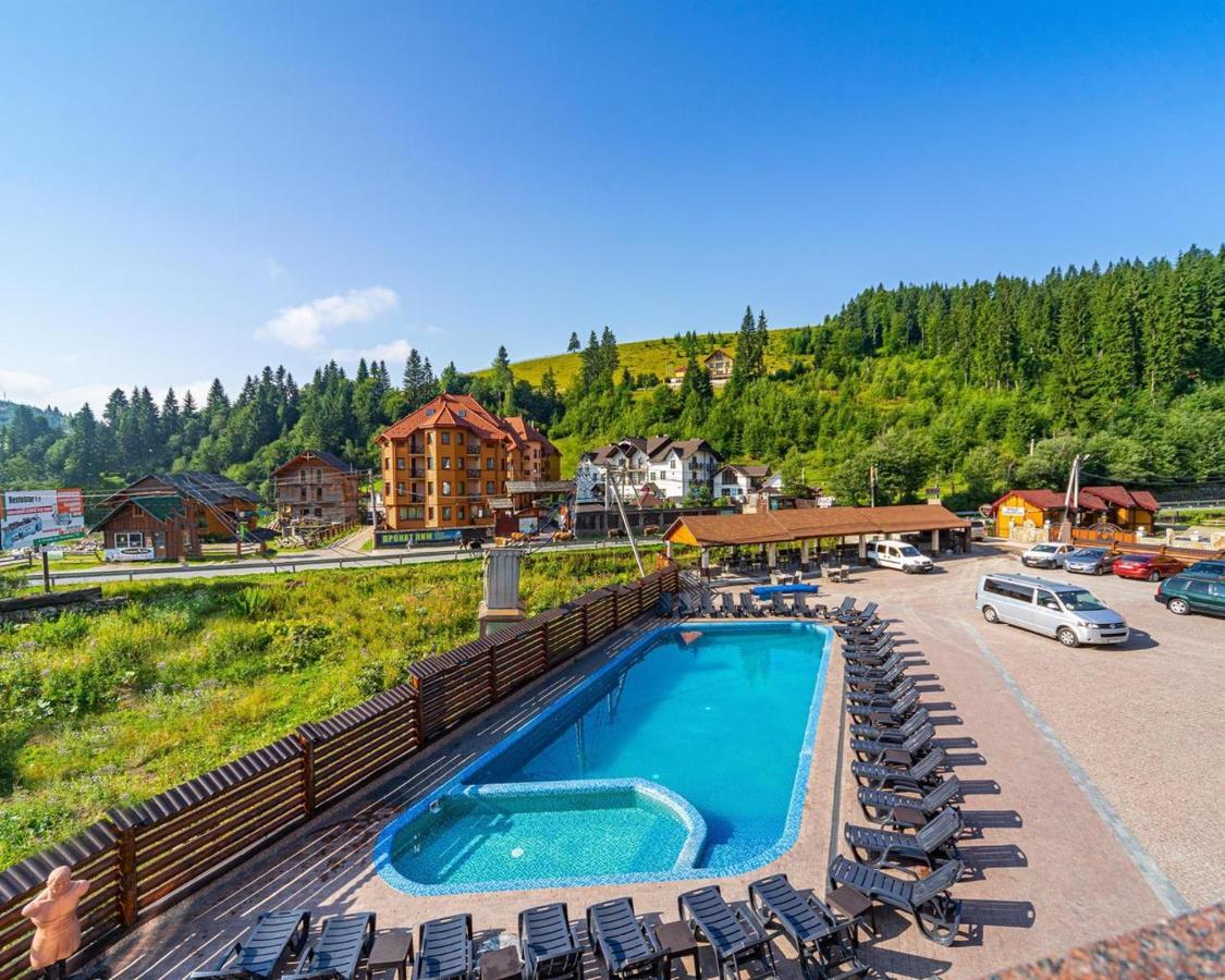 Diamond Resort White Bukovel Bagian luar foto